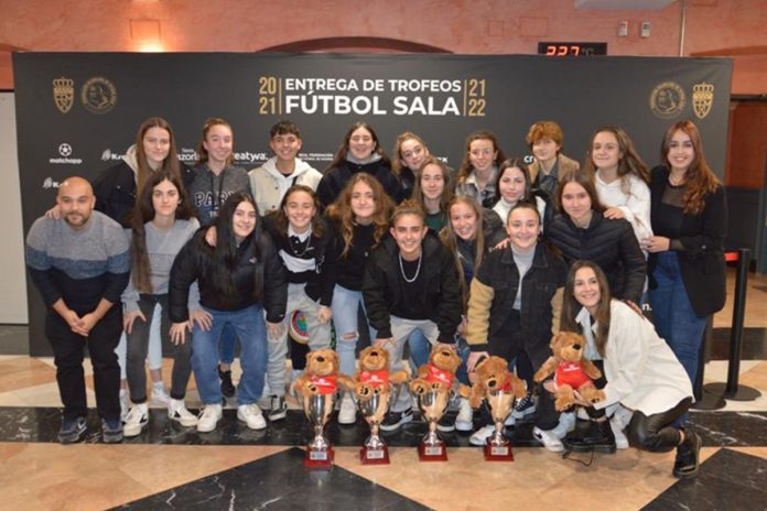 El fútbol sala premia a los clubes de Alcorcón