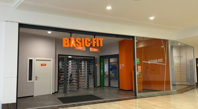 Apertura del gimnasio Basic-Fit en TresAguas Alcorcón