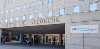 El Hospital de Alcorcón pone en marcha una escuela de cuidadores de personas con demencia