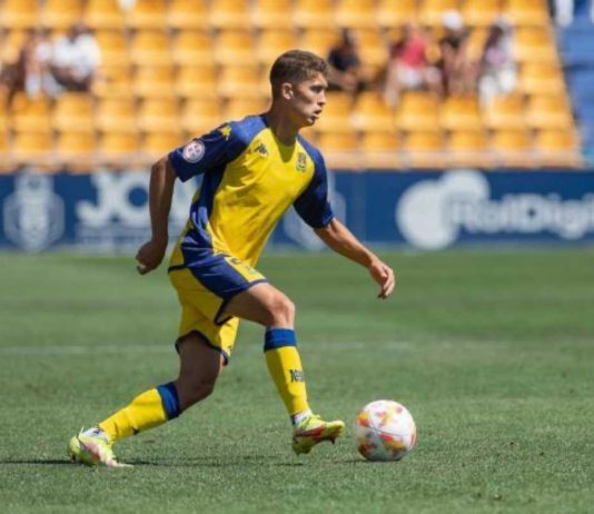 El Comité Disciplinario mantiene la sanción de cuatro partidos al jugador del Alcorcón Iago López