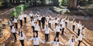 Concierto en Homenaje a las víctimas del terrorismo por el Grupo Vocal de Alcorcón Antara Korai