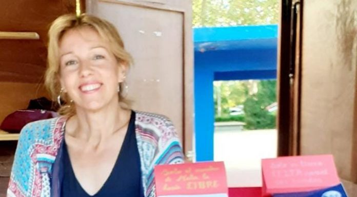 La escritora Patricia Vallecillo presenta sus libros en Alcorcón