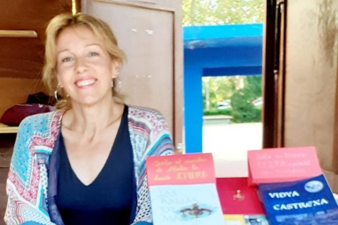 La escritora Patricia Vallecillo presenta sus libros en Alcorcón