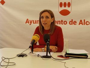 Candelaria Testa pasa revista al Programa de Inversión Regional en Alcorcón