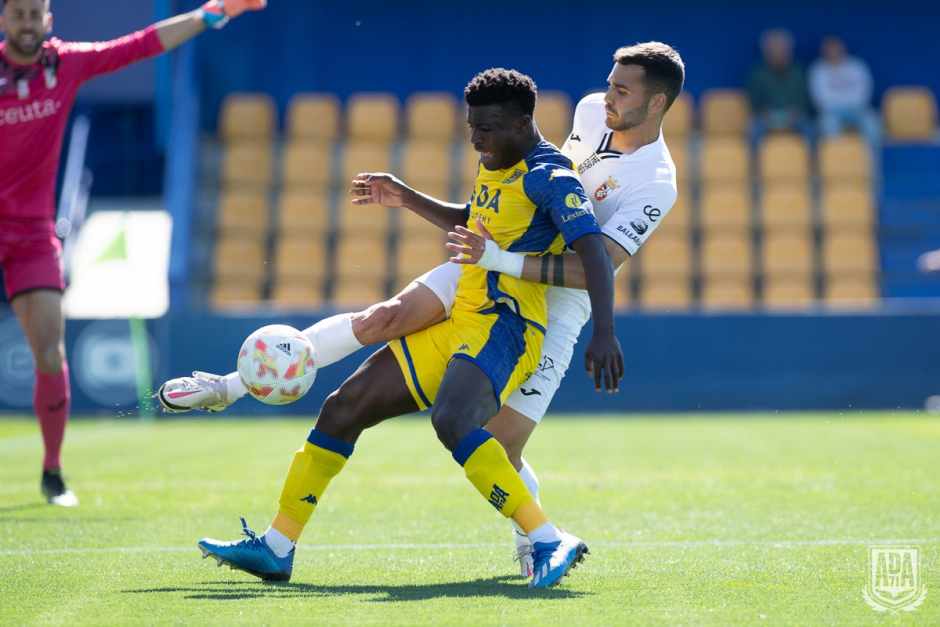 Alcorcón 2-2 Ceuta/ El Alcorcón fue víctima de sus propios errores