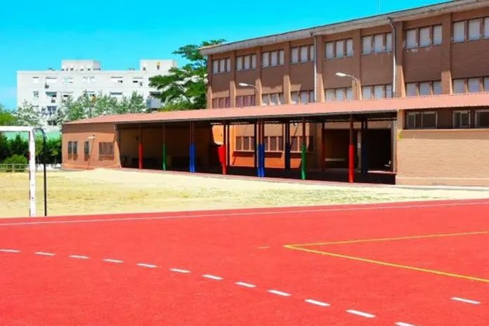 Dos colegios de Alcorcón abrirán sus patios en horario no lectivo para conciliar