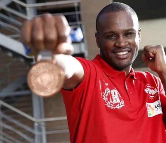 Nayanesh Ayman, de Alcorcón a Tailandia para alcanzar el éxito internacional del Muay Thai Nayanesh Ayman, de Alcorcón a Tailandia para alcanzar el éxito internacional del Muay Thai