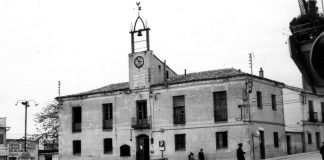 Hallan una placa de hace 150 años sobre la fundación del Ayuntamiento de Alcorcón