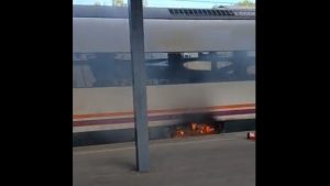 Retrasos en la línea de Renfe de Alcorcón por el incendio de un tren con 166 pasajeros 