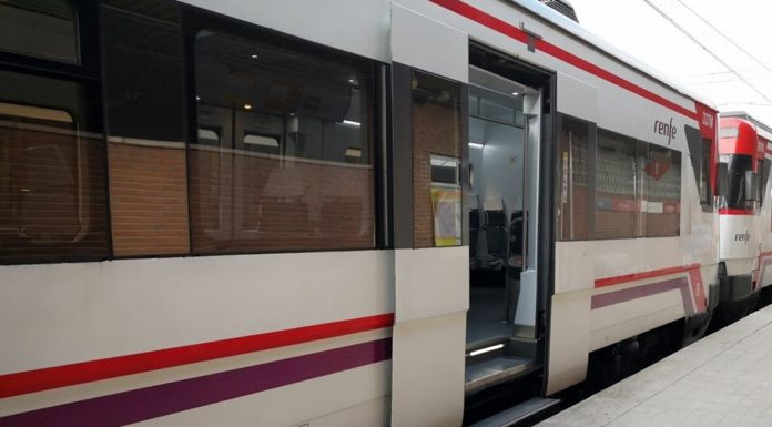 Retrasos en la línea de Renfe de Alcorcón por el incendio de un tren con 166 pasajeros