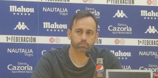 El entrenador Fran Fernández clama contra el arbitraje al Alcorcón: "No se nos respeta"