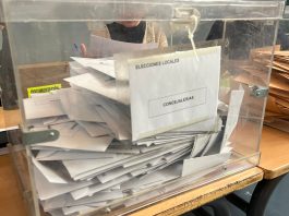 Las urnas se cierran en Alcorcón con el voto de los siete candidatos a las Elecciones