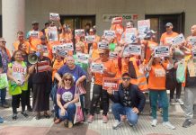 Protesta en Alcorcón contra las subidas de alquiler a decenas de vecinos por fondos buitre