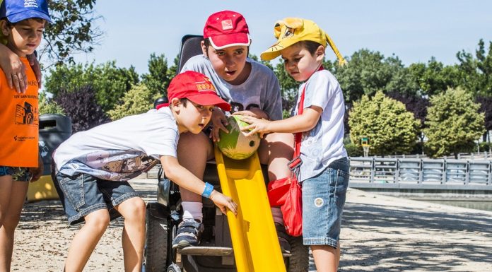 Vuelve el campamento urbano de verano para menores y jóvenes con discapacidad de Alcorcón