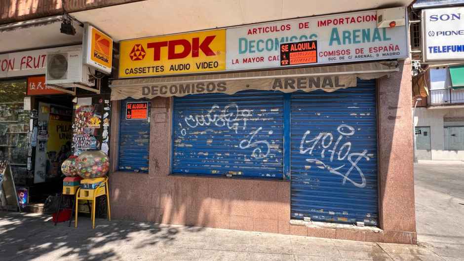 Decomisos Arenal de Alcorcón cierra tras más de 30 años 