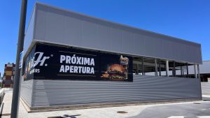 La hamburguesería Carl’s Jr. abrirá un nuevo local en Alcorcón 
