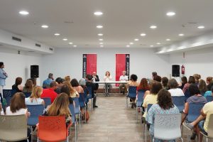 Toman posesión de su cargo 25 trabajadores de la Escuela de Música de Alcorcón