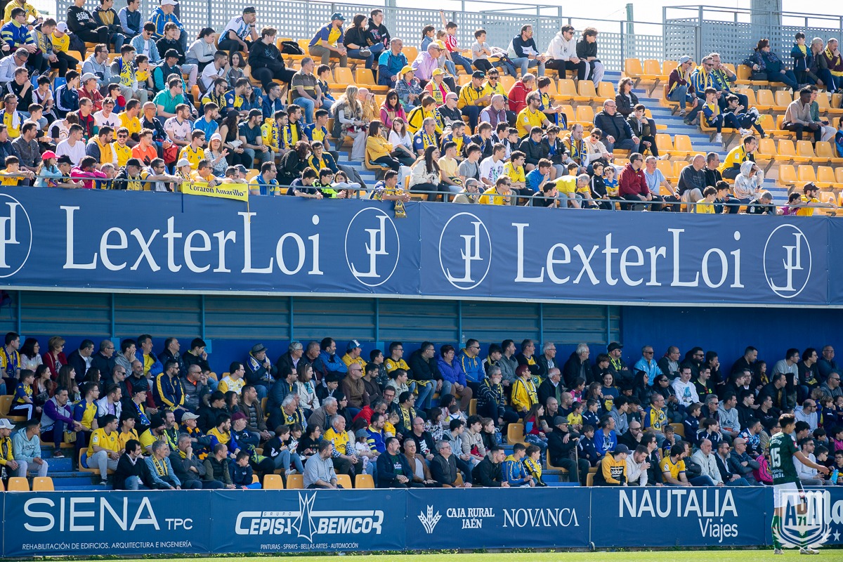 El Alcorcón, lejos del inicio soñado en su regreso a Segunda División