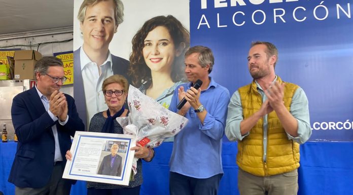 Homenaje del Partido Popular de Alcorcón a Pepe Ugena Homenaje del Partido Popular de Alcorcón a Pepe Ugena