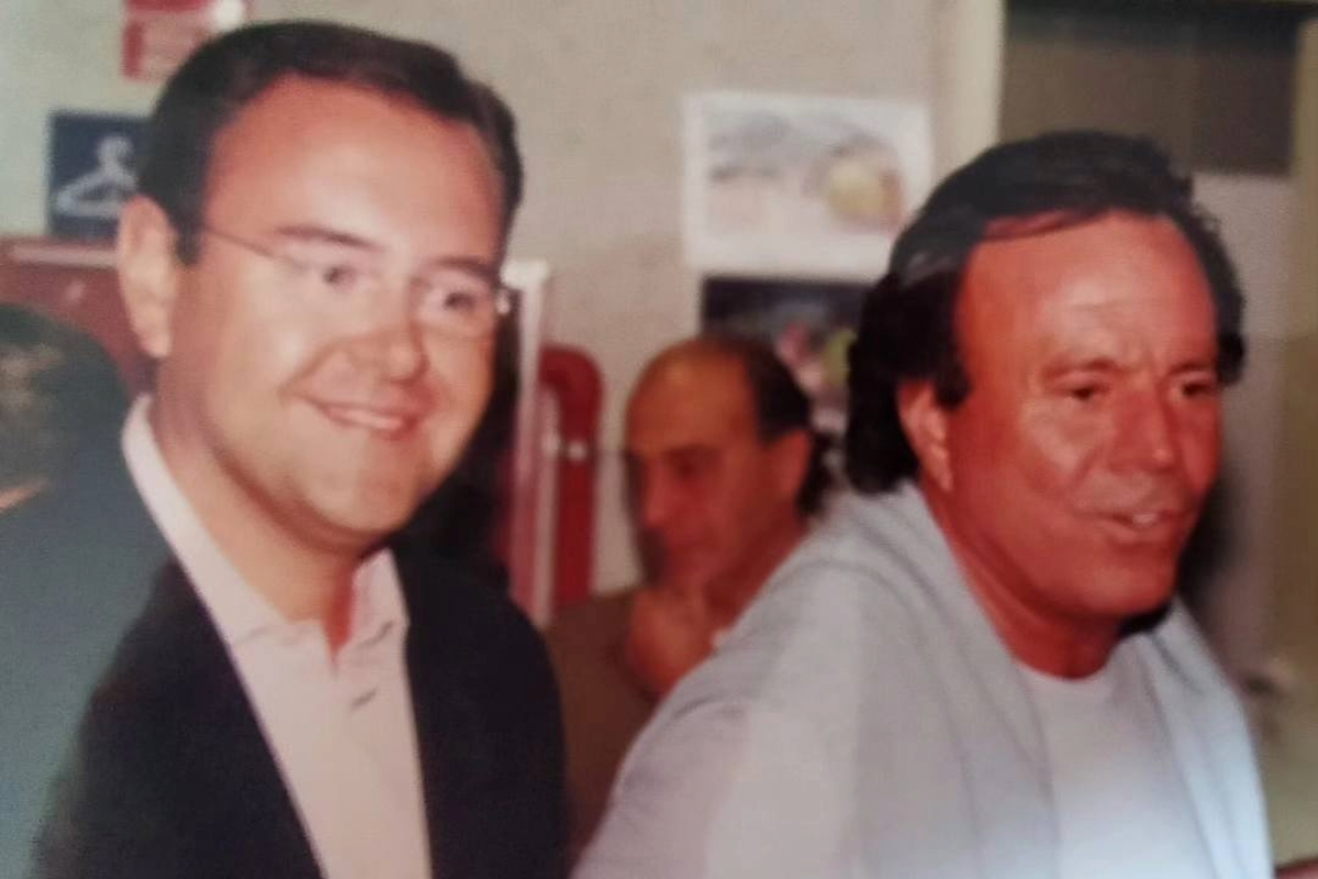 El curioso vínculo de Julio Iglesias con la ciudad de Alcorcón