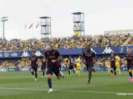 Alcorcón 0-2 Levante/ El Levante conquista Santo Domingo ante un Alcorcón que jugó 60 minutos con diez