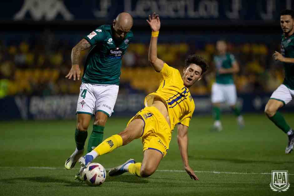 AD Alcorcón 1-1 Racing Ferrol/ Dyego Sousa se convierte en el pregonero del gol del Alcorcón