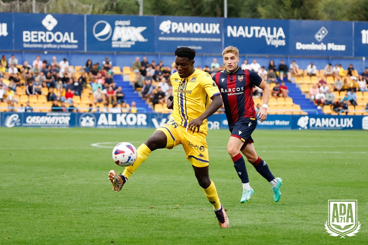 El Real Madrid sigue de cerca a un futbolista del Alcorcón