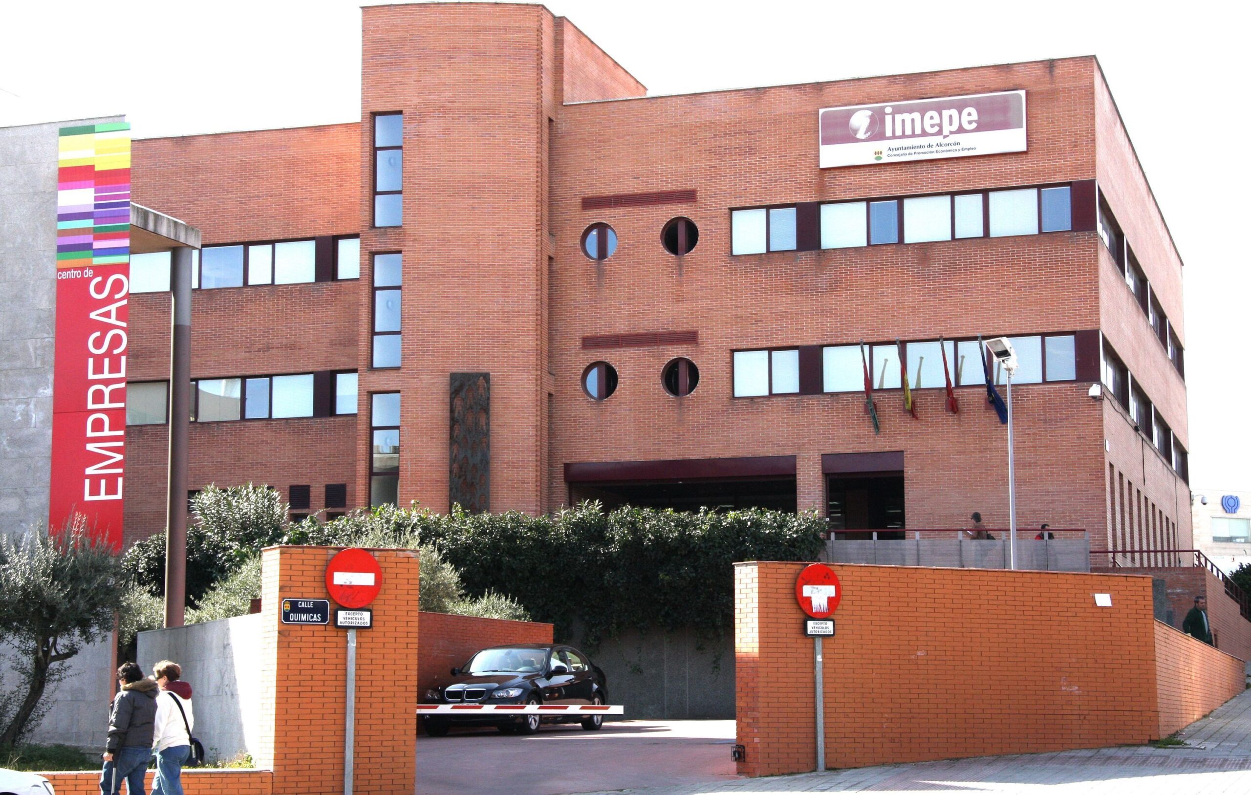 Los vecinos desempleados de Alcorcón podrán recibir formación del Ayuntamiento