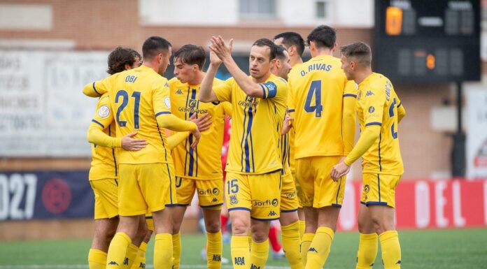 PREVIA | AD Alcorcón - Racing: ya toca ganar en Santo Domingo