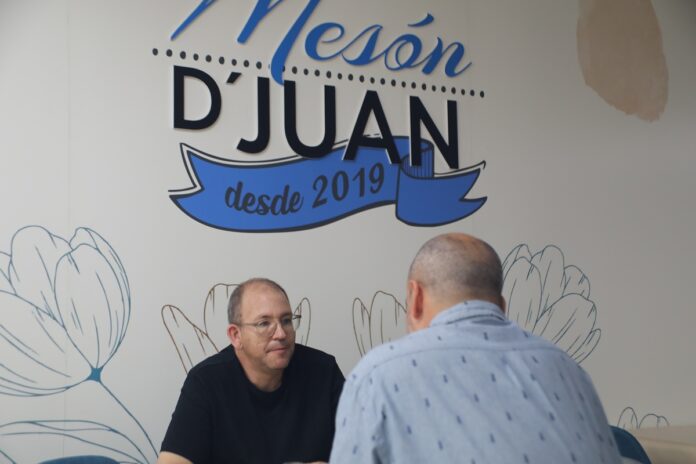 Pedro Manuel Díaz-Miguel Juan, propietario del Mesón D´Juan: “Es un orgullo que uno de los mejores 39 cocidos de la Comunidad de Madrid se haga en Alcorcón”