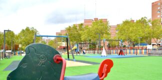 El Ayuntamiento de Alcorcón impulsa el servicio de conservación de áreas infantiles y deportivas