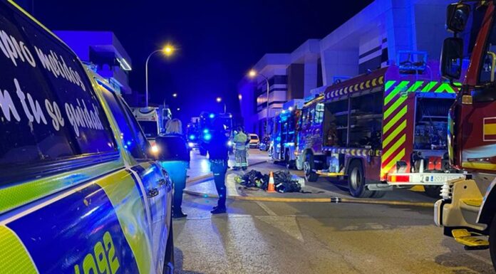 Incendio en un almacén de productos eléctronicos en Alcorcón