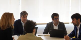 Reunión en Alcorcón con Teléfonica para acabar con los problemas de cobertura de Las Retamas