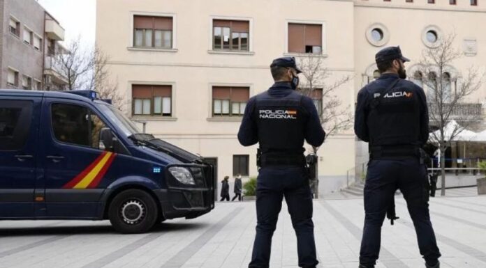 Detienen a dos asaltantes tras una persecución en Alcorcón