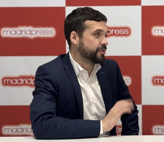 Jesús Santos, de Ganar Alcorcón: «Hemos intensificado los controles debido a los robos en la hostelería» Jesús Santos, de Ganar Alcorcón: "Hemos intensificado los controles debido a los robos en la hostelería"
