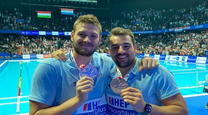 Álex Bustos y Alberto Barroso, de Alcorcón, se alzan con el Campeonato de Europa de waterpolo