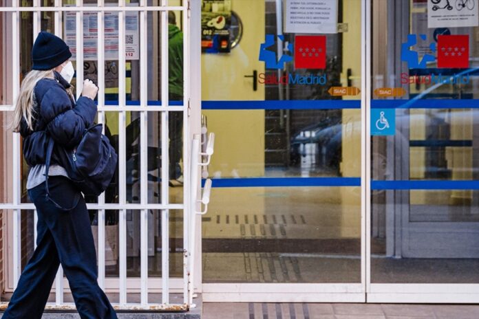 Vuelta a la mascarilla obligatoria en los centros sanitarios de Alcorcón