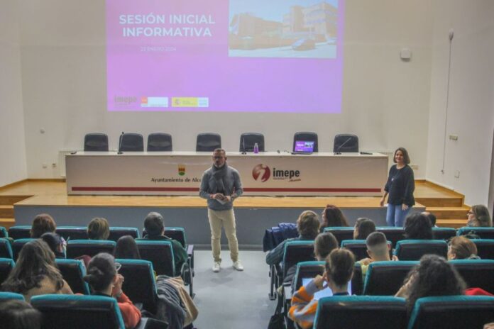 El IMEPE ayudará a encontrar su primer trabajo a los estudiantes de Alcorcón