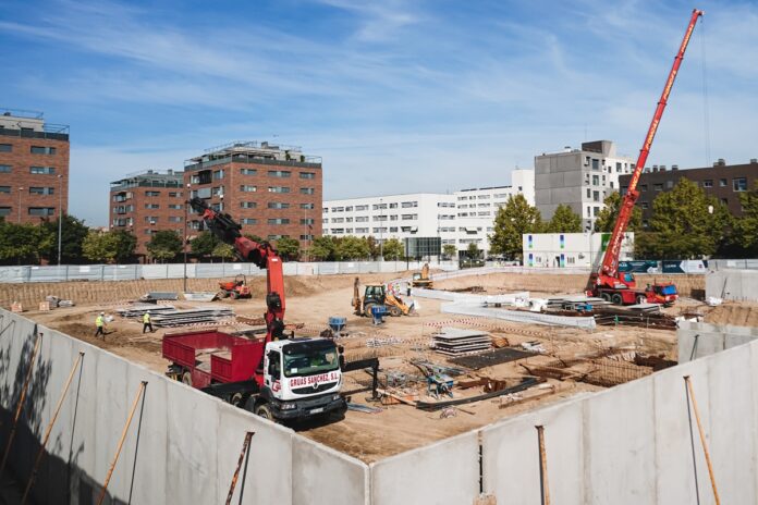 La Comunidad de Madrid apuesta por industrializar la construcción de viviendas del Plan Vive en Alcorcón