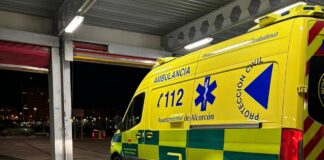 El SUMMA112 salva a una mujer tras sufrir una parada cardiorrespiratoria en Alcorcón