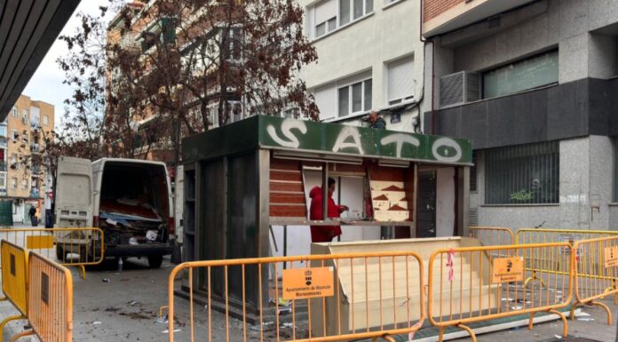 Desaparece por completo el quiosco de la Calle Mayor de Alcorcón