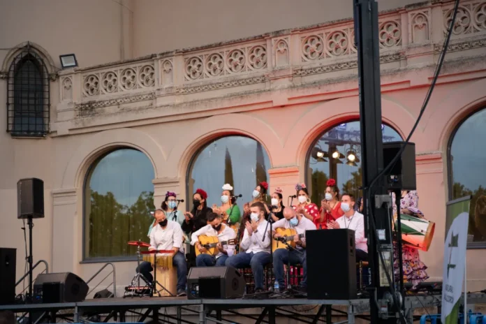 La Casa Cultural Andaluza de Alcorcón celebra el V Certamen de Chirigota y Comparsas