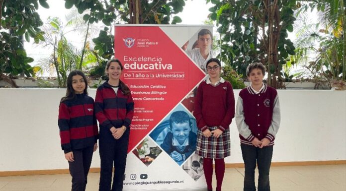 Jóvenes talentos destacan en el Concurso de Oratoria del Colegio Juan Pablo II de Alcorcón