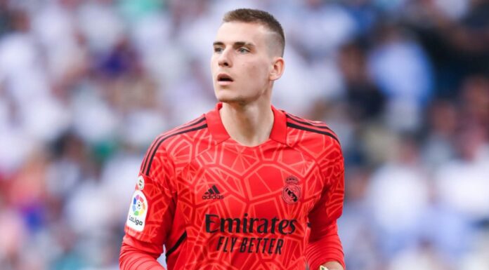 Andriy Lunin y su visita solidaria a Alcorcón