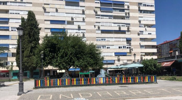 La Policía Nacional detiene a dos varones en pleno robo en Alcorcón La Policía Nacional detiene a dos varones en pleno robo en Alcorcón