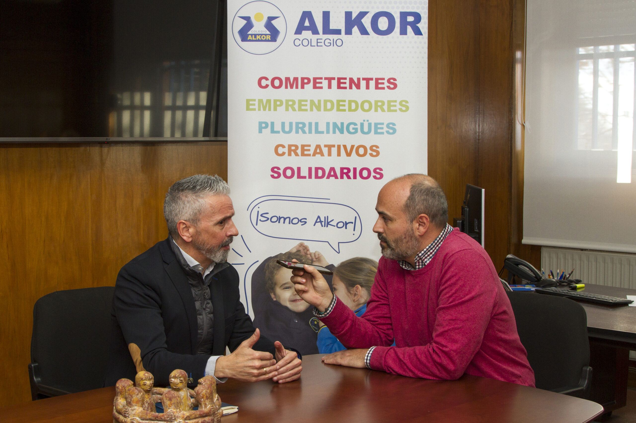 Miguel Ángel González, director del Colegio Alkor de Alcorcón: «Que los padres nos den su confianza es una gran responsabilidad»
