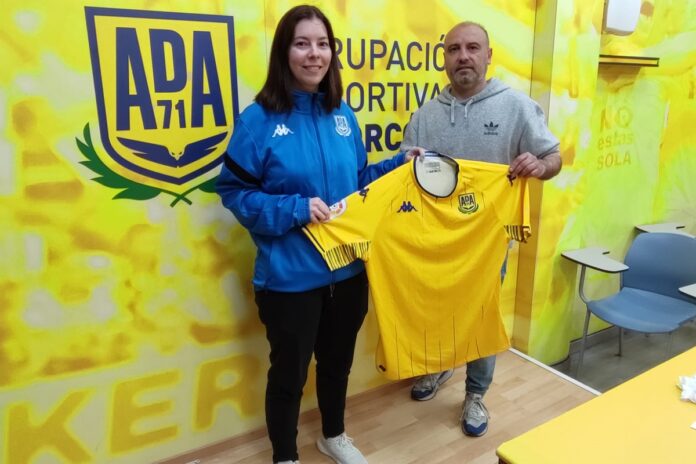 Marta García es la primera entrenadora femenina en la historia del Alcorcón FSF