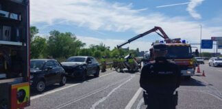 La Policía de Alcorcón interviene en un aparatoso accidente de carretera