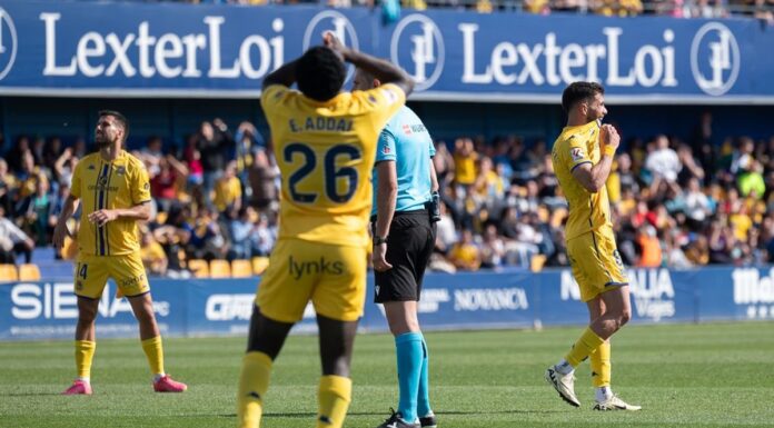 Duro empate del Alcorcón, derrota por los pelos en fútbol sala femenino...