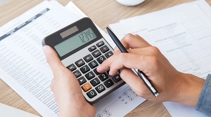Los vecinos de Alcorcón ya pueden hacer sus deducciones en la declaración de la renta